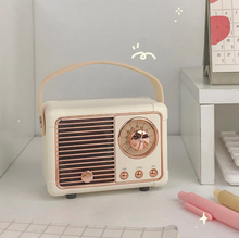 Load image into Gallery viewer, Retro Radio Bluetooth Speaker