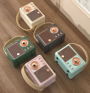 Retro Radio Bluetooth Speaker