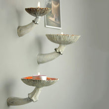 Load image into Gallery viewer, Magic Mushroom Floating Shelves