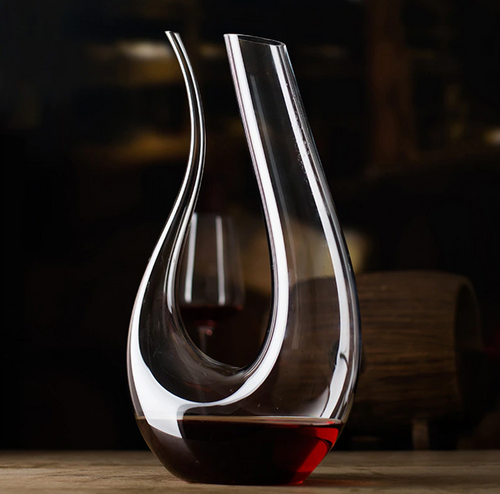 Fashionable Artsy High-End Decanter
